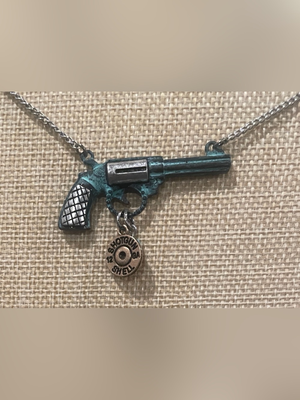 🎉🎉 5 for $15 Revolver Pendant Necklace with Bullet Shell w/ Turquoise Accents. - Picture 2 of 3